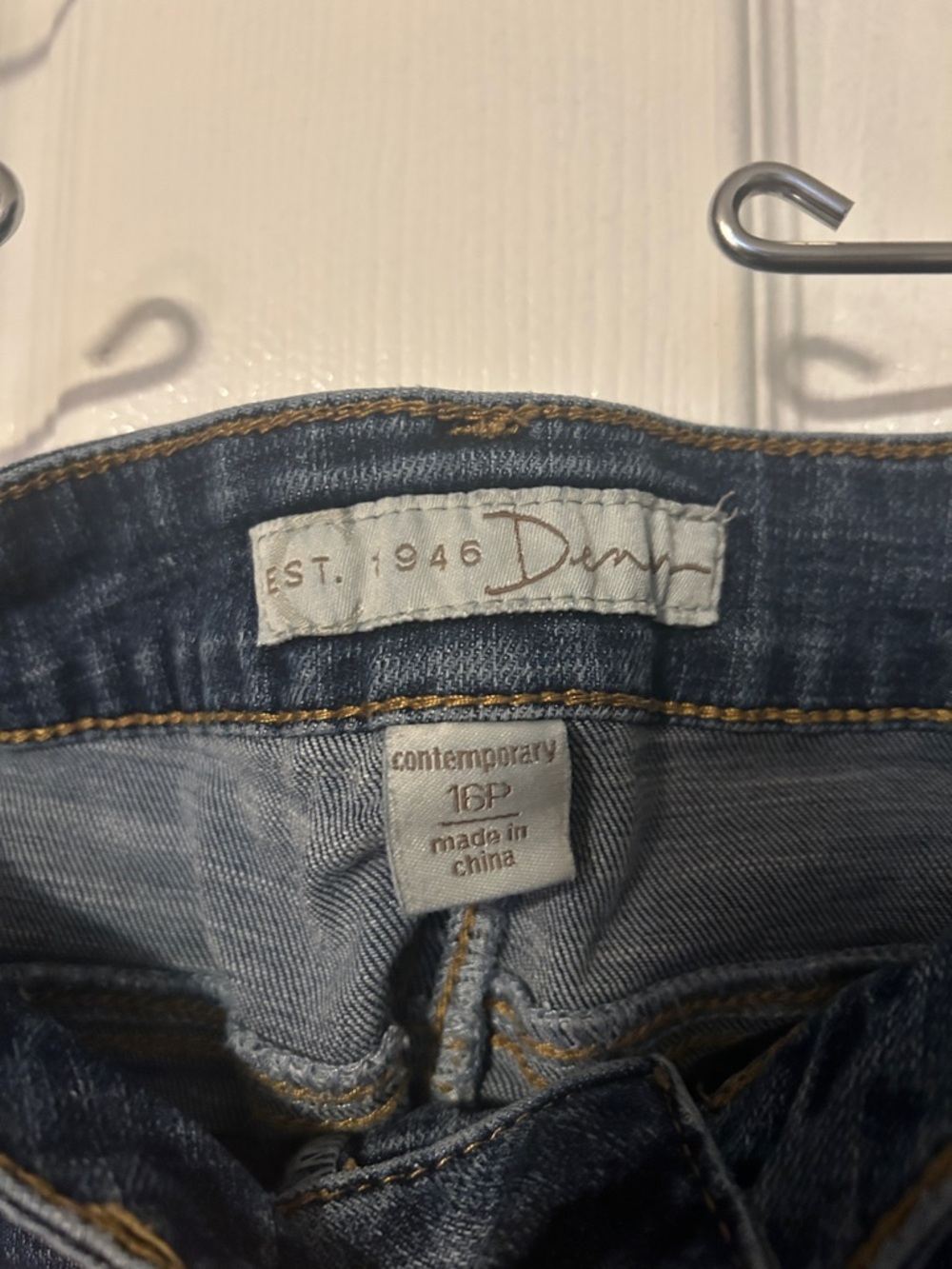 Denim Women Jeans - Light Blue - EST. 1946